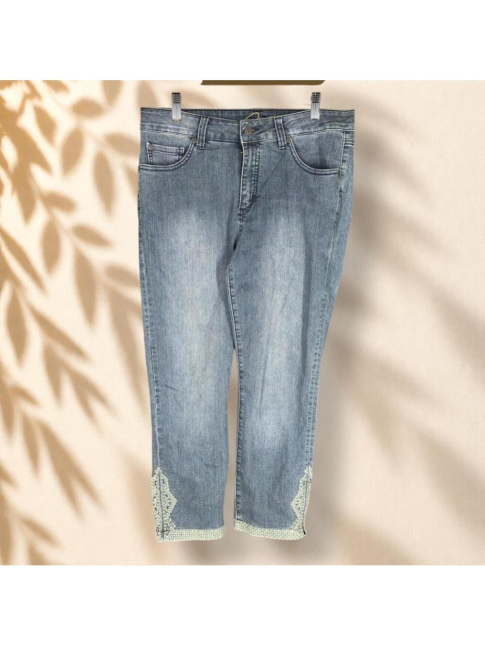 MiracleBody Jeans Women 10 Blue Denim Medium Wash Mid Rise Straight Pockets